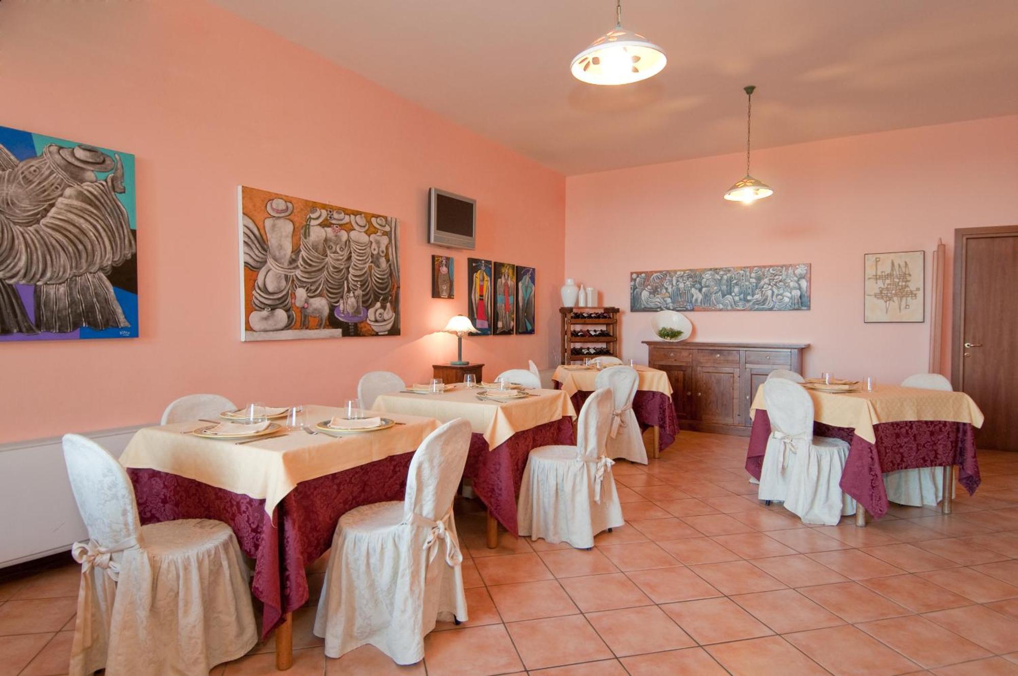 Albergo Ristorante Siro Torgiano Esterno foto